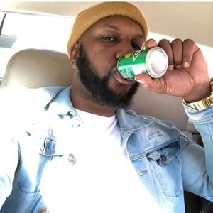 Meet your Posher, Bud